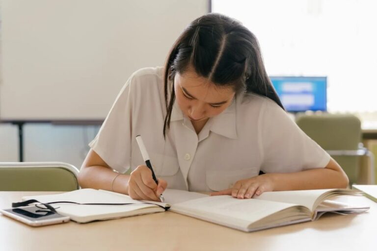 15 Best Public Places to Study in Singapore: A Haven for Productivity