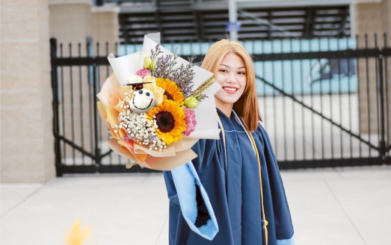 Graduation Flower Bouquet Ideas